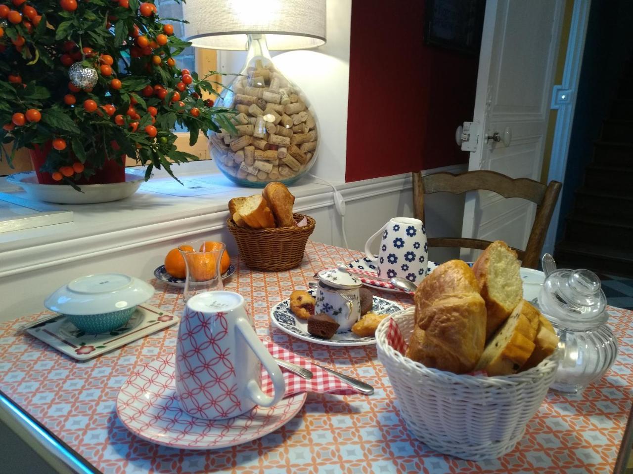 Au Richebourg Nogent Bed & Breakfast ภายนอก รูปภาพ